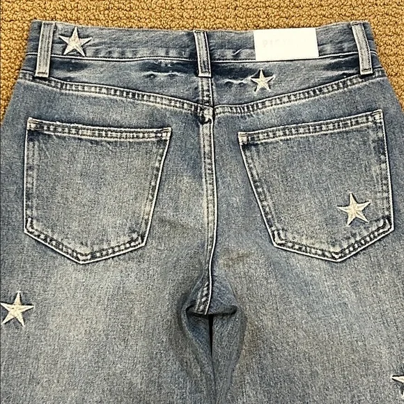 Pistola Charlie High Rise Star Embroidered Straight Leg Jean size 26 Supernova - Picture 10 of 16
